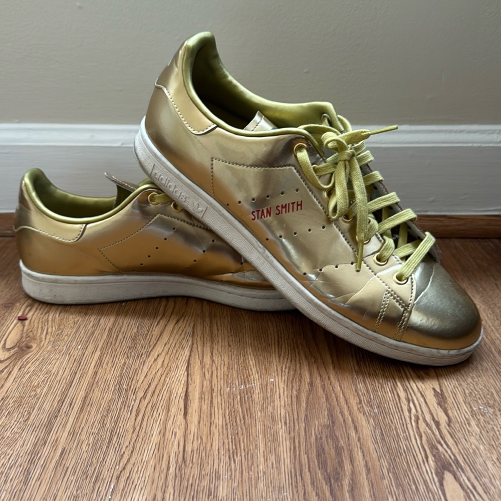 Adidas Stan Smith size 11.5 Gold